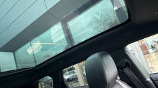 Land Rover Range Rover Evoque 2.0 D200 Dynamic SE 5dr Auto Diesel Hatchback